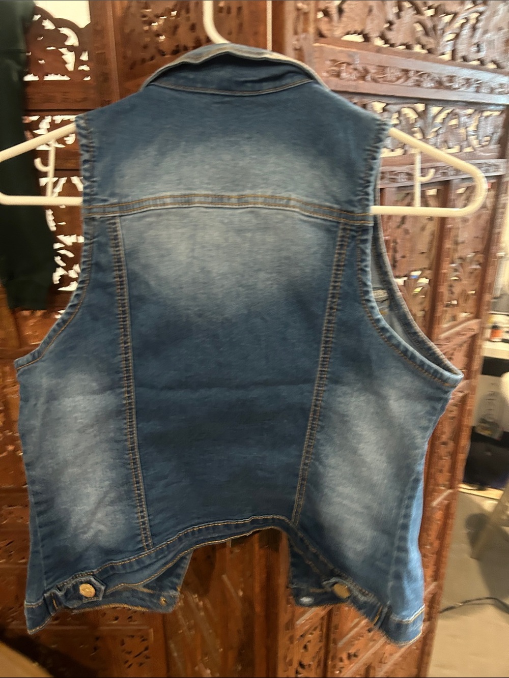 District Denim Vest in Blue - Picture 4 of 6